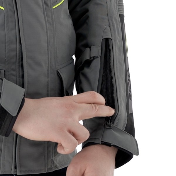 473286_Jacket_Richa_Infinity 2 Pro Textile Jacket.mp4/473286_07.jpg